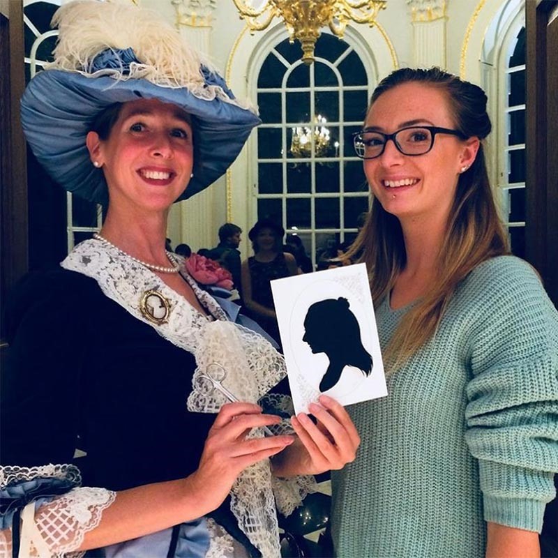 Alison Russell Silhouette Artist